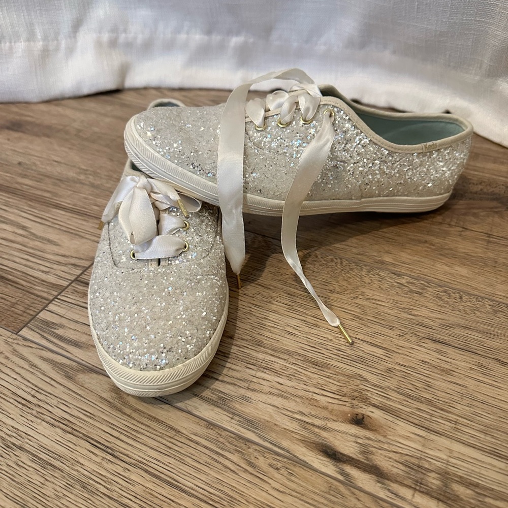 Women’s Keds Kate Spade Glitter Sneakers Size 8
